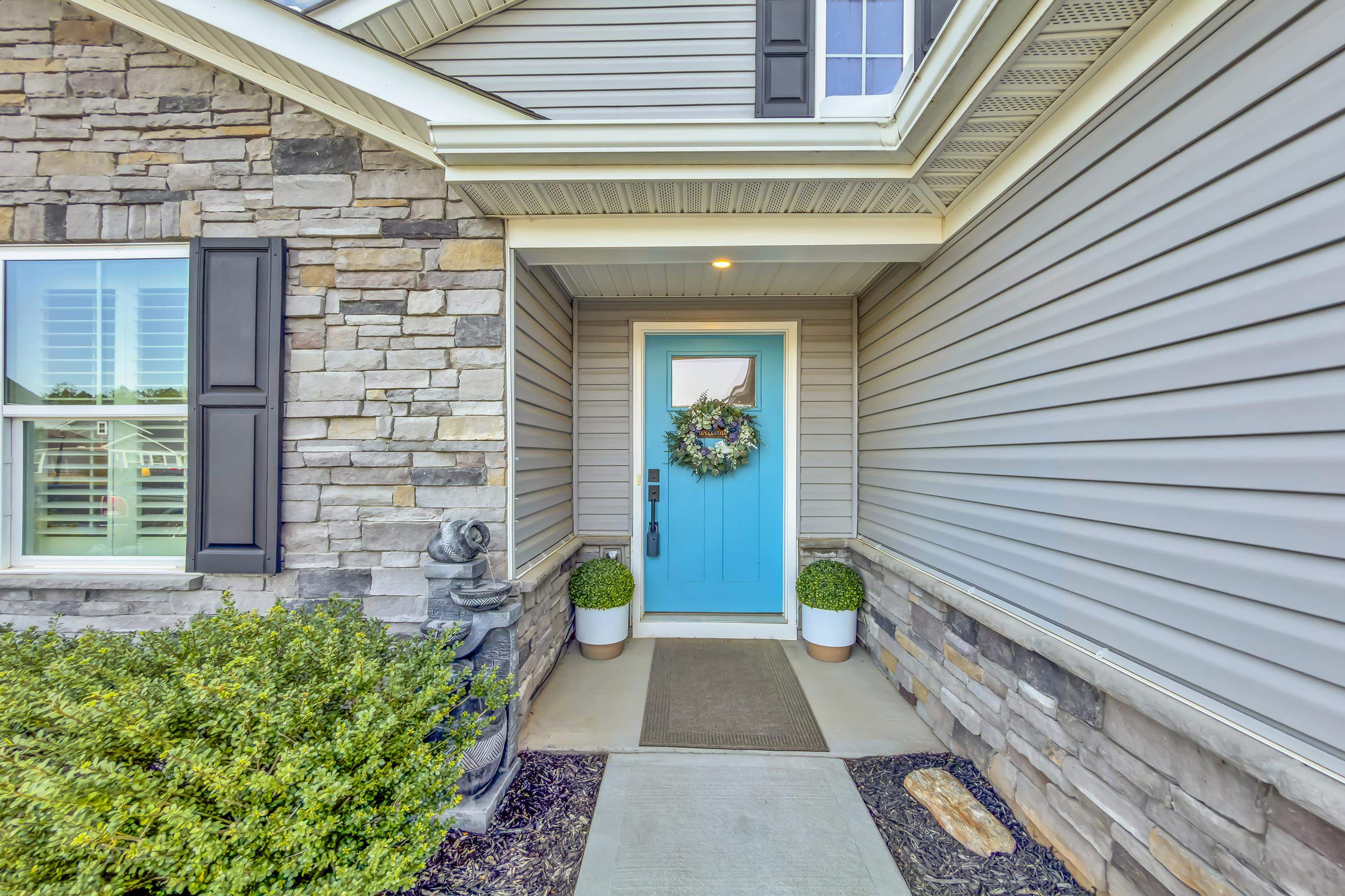 2258 Hemming Way Inman, SC 29349 - Photo 2 of 35