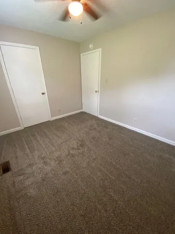 $1,050 | 200 Hugh Hunter Road, Oak Grove, KY 42262