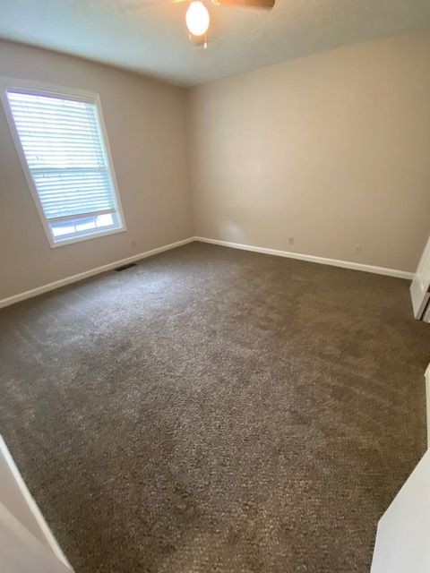 200 Hugh Hunter Road Oak Grove, KY 42262 - Photo 6 of 15