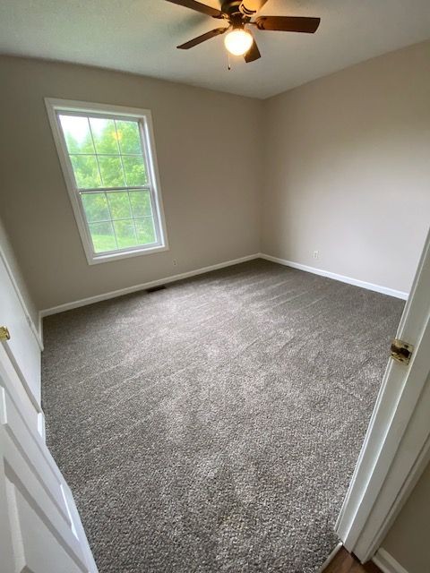 200 Hugh Hunter Road Oak Grove, KY 42262 - Photo 8 of 15