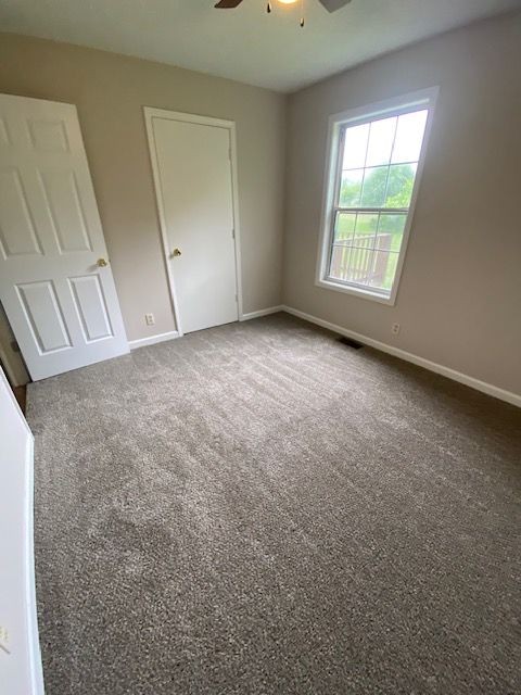 200 Hugh Hunter Road Oak Grove, KY 42262 - Photo 9 of 15