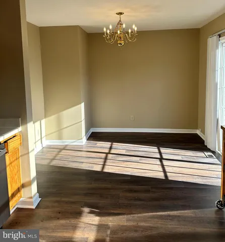 $2,200 | 7114 Wytheville Circle, Fredericksburg, VA 22407