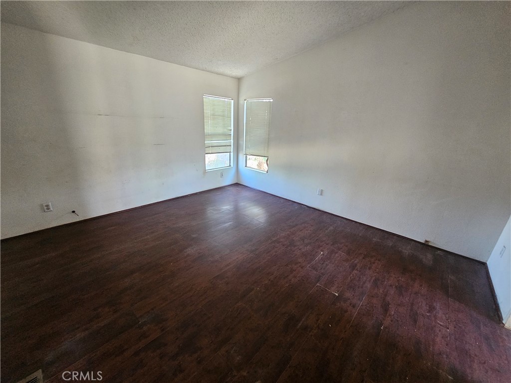 278 Yucca Road Pinon Hills, CA 92372 - Photo 16 of 29