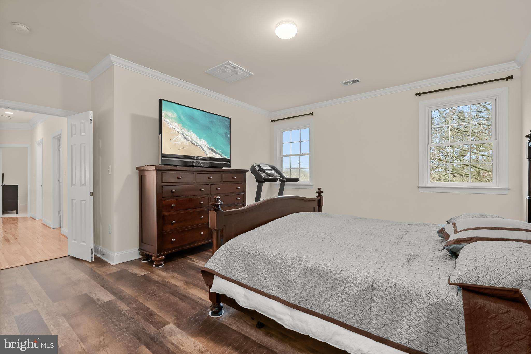 10655 Harding Road Laurel, MD 20723 - Photo 21 of 50 Primary Bedroom