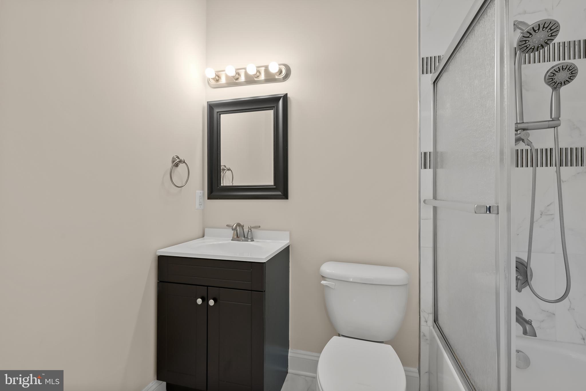 10655 Harding Road Laurel, MD 20723 - Photo 37 of 50 Full Bath
