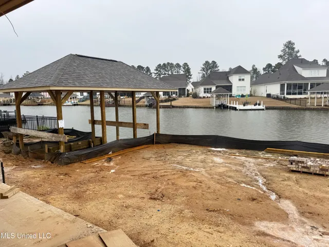 $627,900 | 220 Herons Bay Circle, Madison, MS 39110