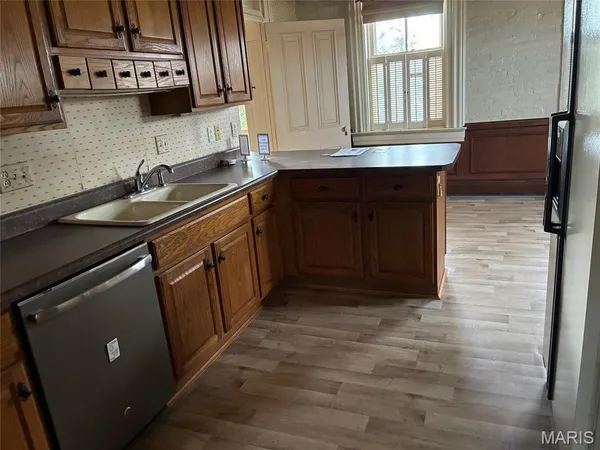 $399,000 | 305 North Hanover Street, Okawville, IL 62271