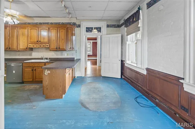 $399,000 | 305 North Hanover Street, Okawville, IL 62271