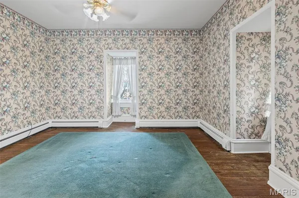 $399,000 | 305 North Hanover Street, Okawville, IL 62271