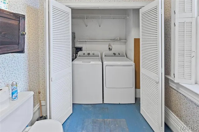 $399,000 | 305 North Hanover Street, Okawville, IL 62271