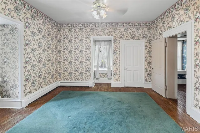 $399,000 | 305 North Hanover Street, Okawville, IL 62271