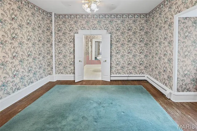 $399,000 | 305 North Hanover Street, Okawville, IL 62271