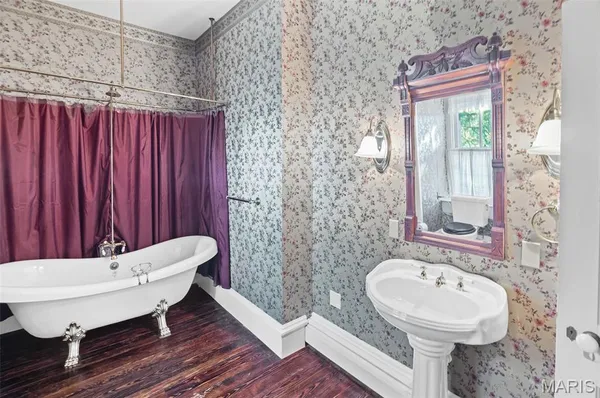 $399,000 | 305 North Hanover Street, Okawville, IL 62271