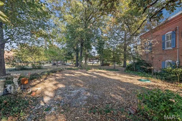 $399,000 | 305 North Hanover Street, Okawville, IL 62271