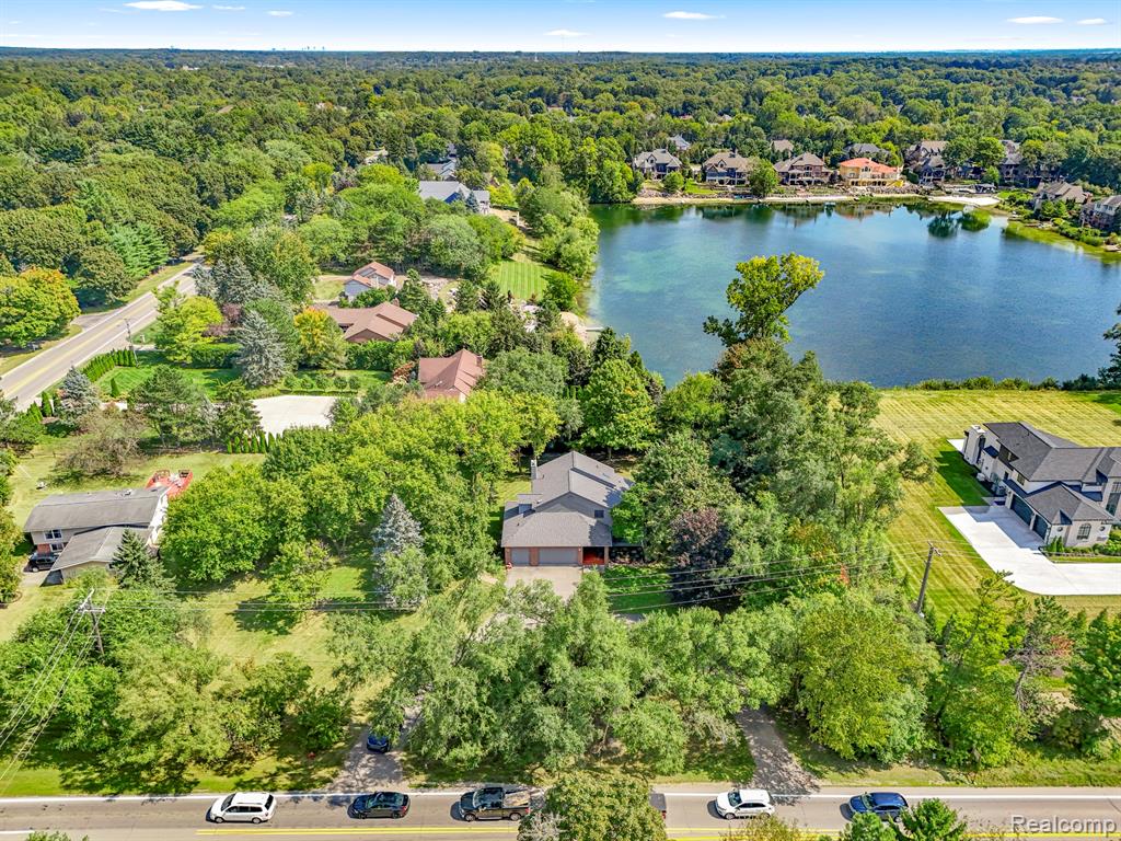 18990 Beck Road Northville, MI 48168 - Photo 54 of 60