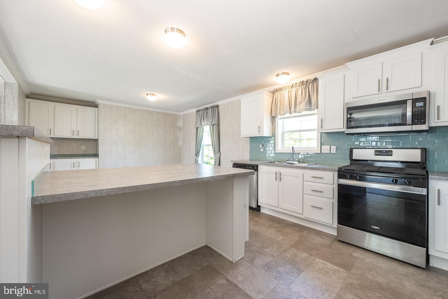 1027 Appleville Road West Chester, PA 19380 - Photo 10 of 32 Gallery Image 10