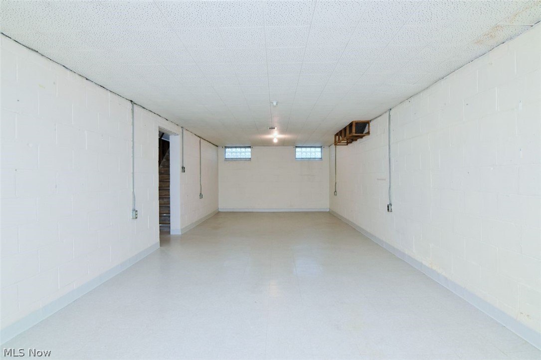 1663 Oakmount Road South Euclid, OH 44121 - Photo 18 of 22 Gallery Image 18