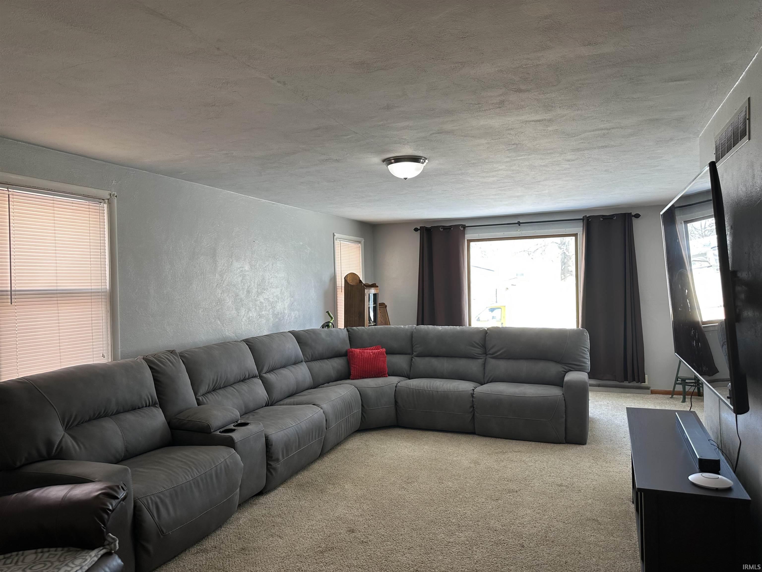 470 Washington Street Wabash, IN 46992 - Photo 8 of 28