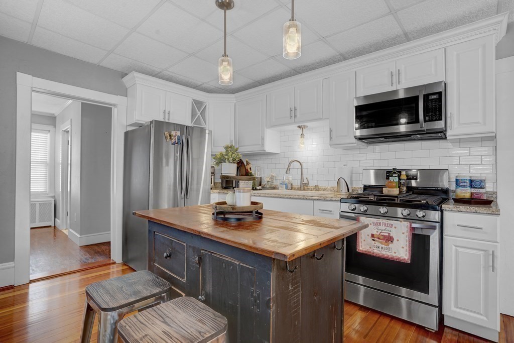 318 Cypress Street Fall River, MA 02720 - Photo 1 of 38