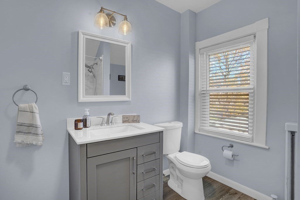 318 Cypress Street Fall River, MA 02720 - Photo 25 of 38