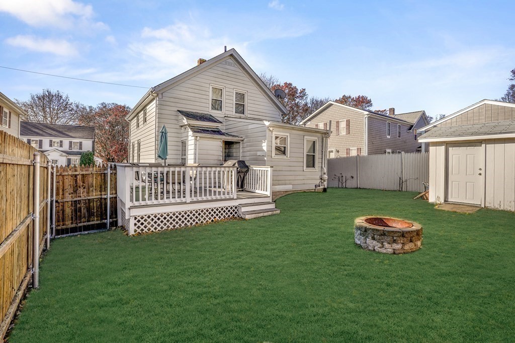 318 Cypress Street Fall River, MA 02720 - Photo 34 of 38