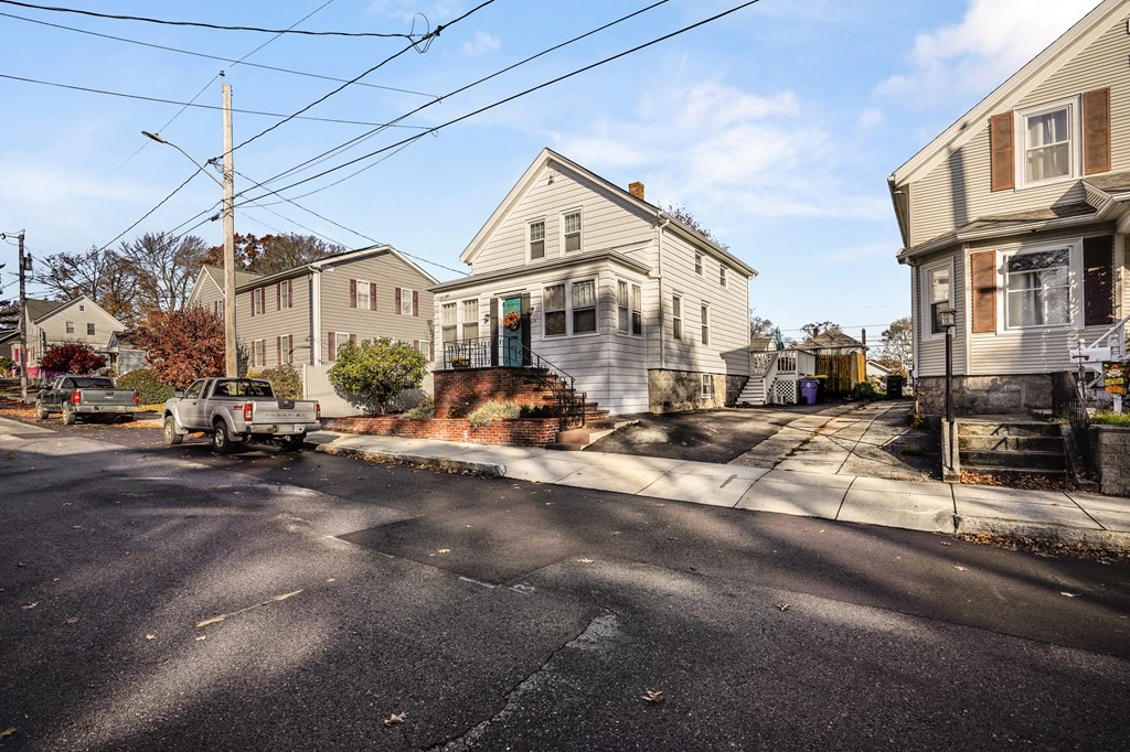 318 Cypress Street Fall River, MA 02720 - Photo 38 of 38