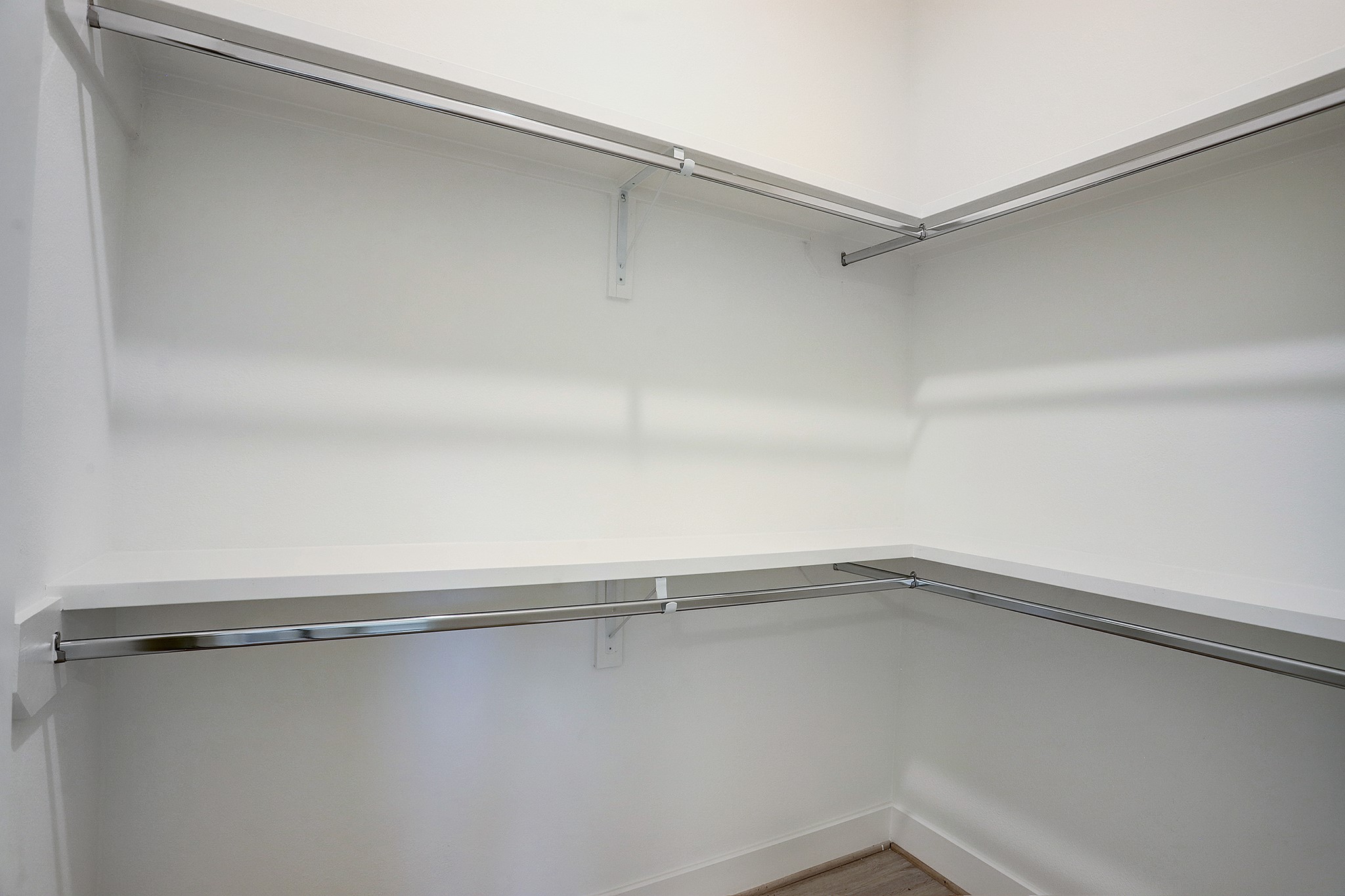 7407 Rusk Street, Unit B Houston, TX 77011 - Photo 5 of 24 a close view of closet