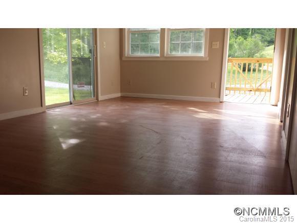 662 Lower Haw Branch Road Marion, NC 28752 - Photo 4 of 20 Gallery Image 4