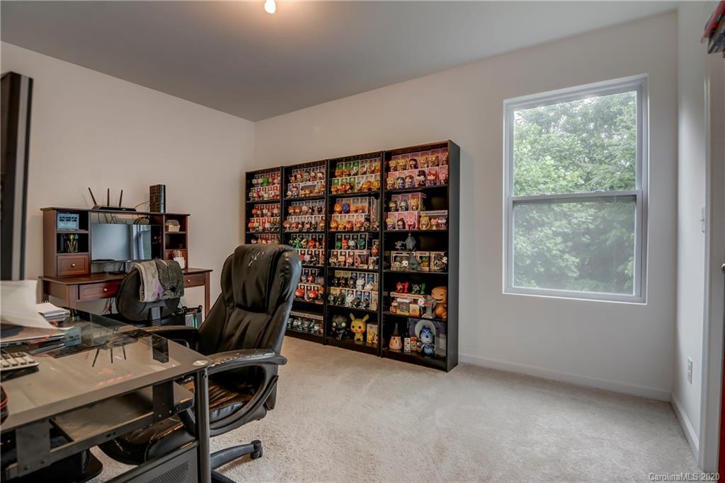 6018 Raisin Tree Lane Charlotte, NC 28215 - Photo 21 of 30 Gallery Image 21