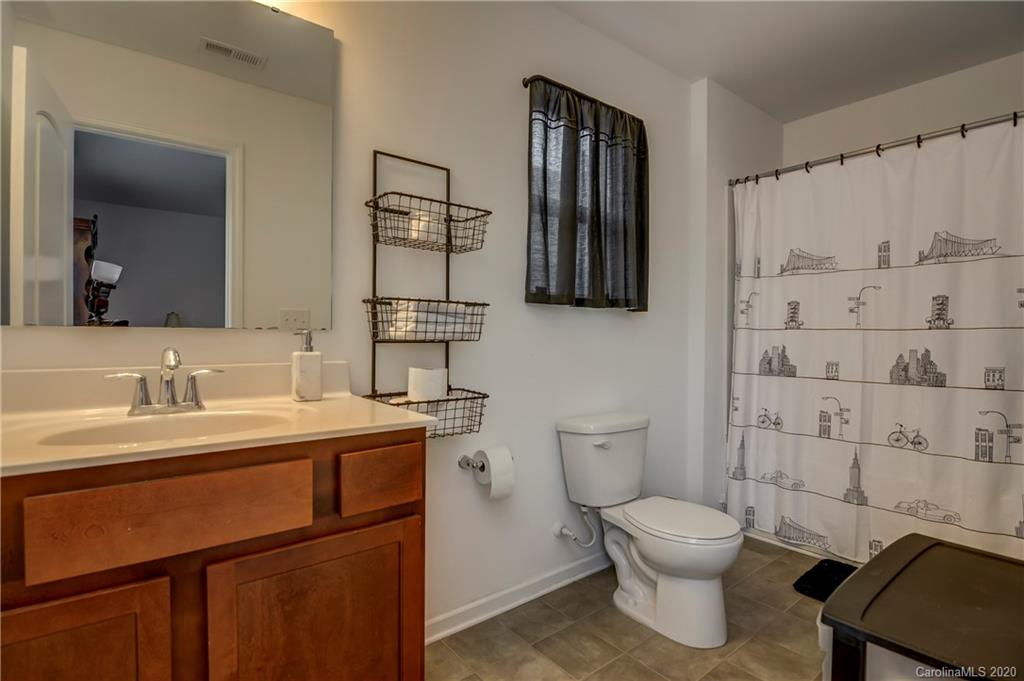 6018 Raisin Tree Lane Charlotte, NC 28215 - Photo 26 of 30 Gallery Image 26