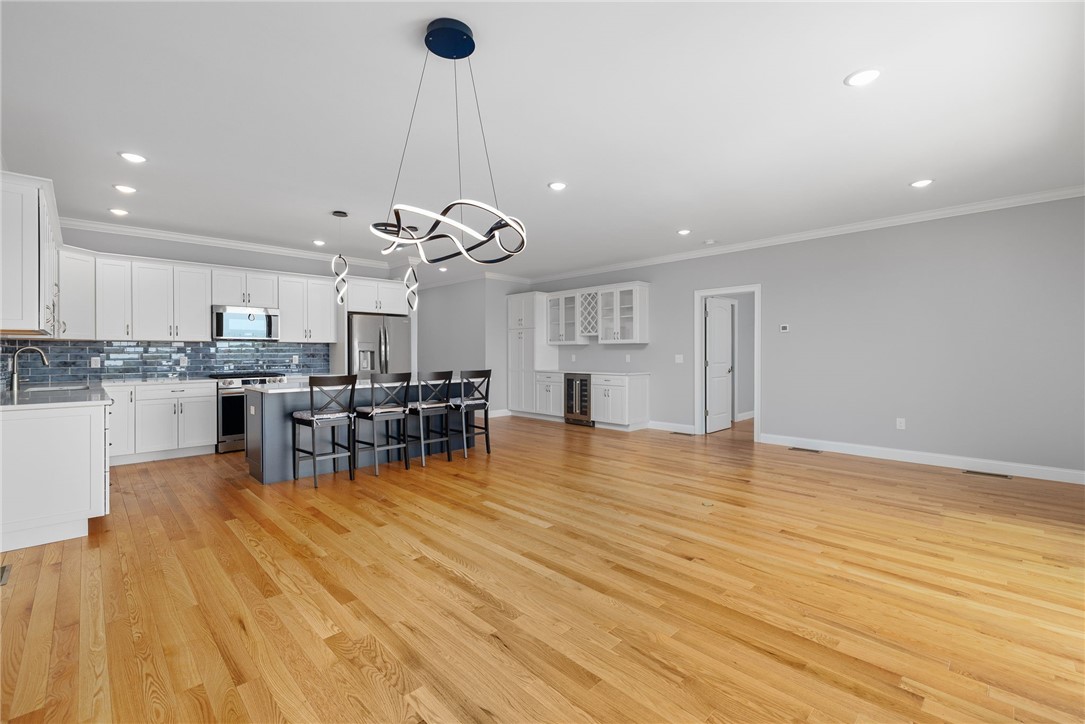 107 Old River Road, Unit 120 Lincoln, RI 02865 - Photo 19 of 50