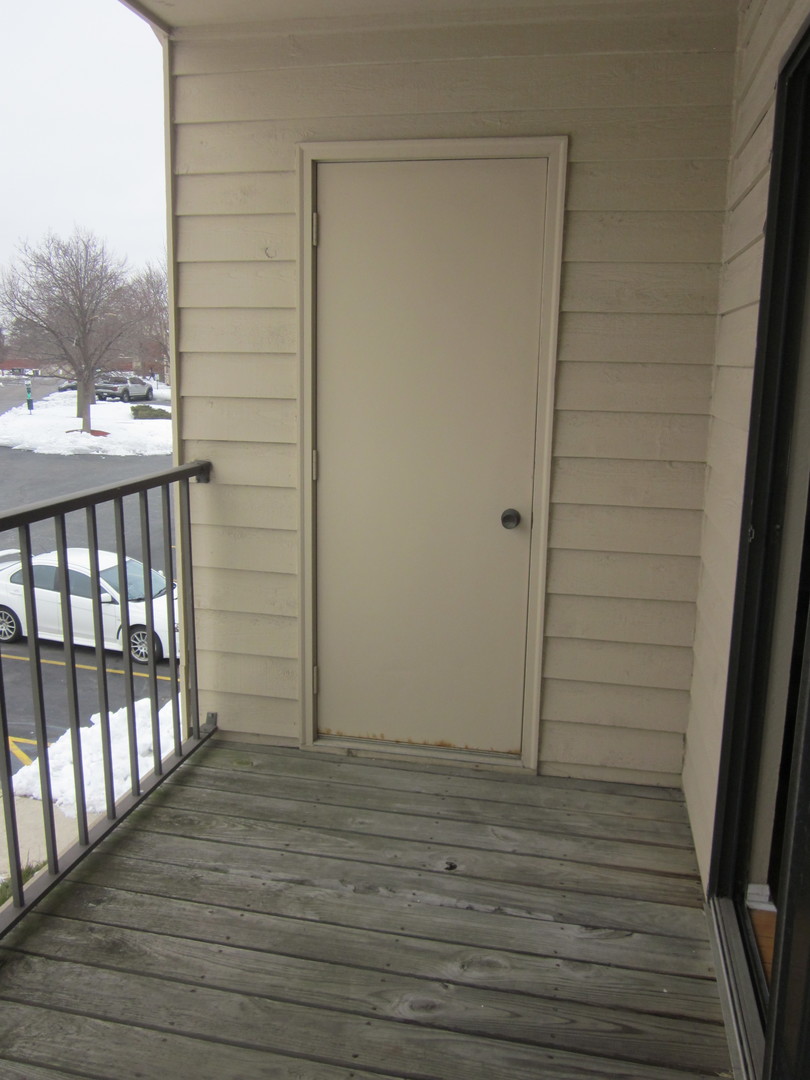 2068 North Rand Road, Unit 211 Palatine, IL 60074 - Photo 18 of 18