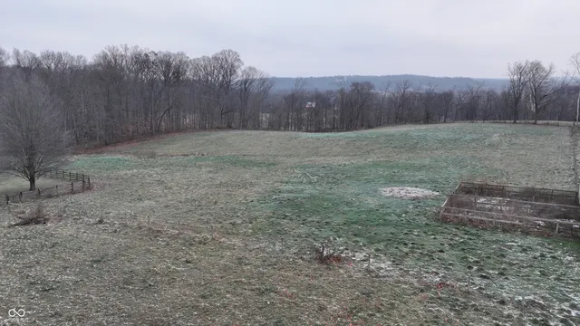 $614,900 | 7000 South Us Highway, Freedom, IN 47431