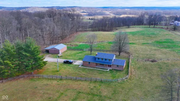 $594,900 | 7000 South Us Highway, Freedom, IN 47431