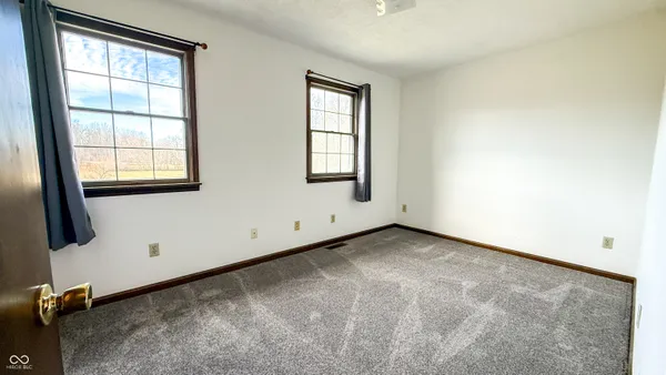 $594,900 | 7000 South Us Highway, Freedom, IN 47431