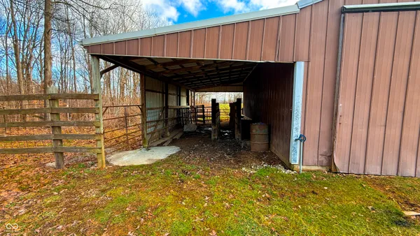 $594,900 | 7000 South Us Highway, Freedom, IN 47431