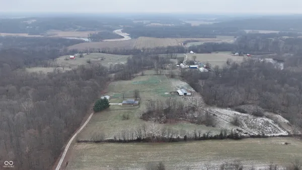 $594,900 | 7000 South Us Highway, Freedom, IN 47431