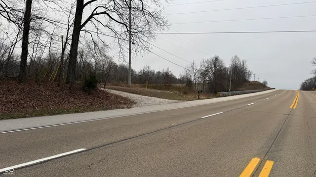 $614,900 | 7000 South Us Highway, Freedom, IN 47431