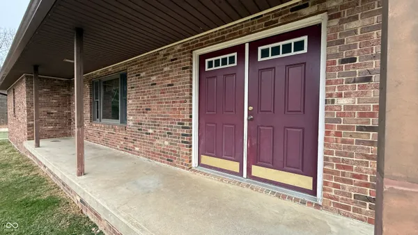 $594,900 | 7000 South Us Highway, Freedom, IN 47431