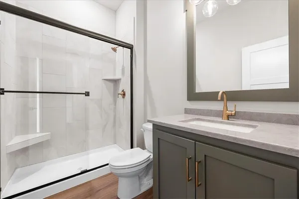 $826,240 | 1605 Southwest Arbor Park Drive, Lee's Summit, MO 64082