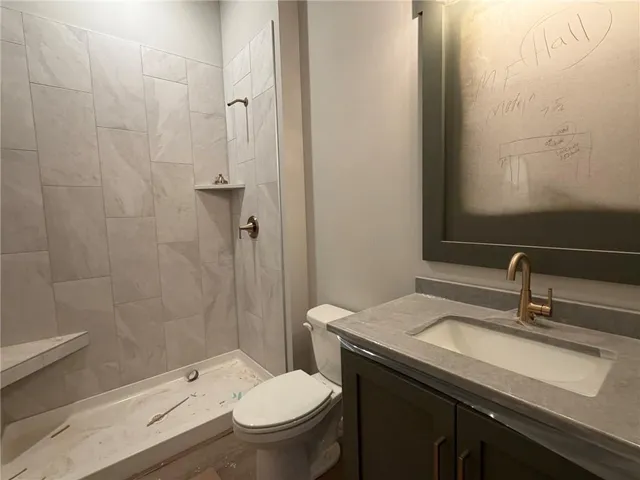 $826,240 | 1605 Southwest Arbor Park Drive, Lee's Summit, MO 64082