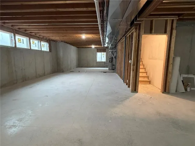 $826,240 | 1605 Southwest Arbor Park Drive, Lee's Summit, MO 64082