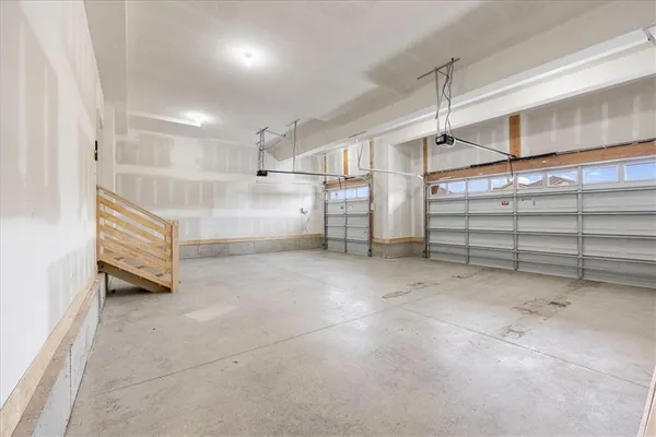 $826,240 | 1605 Southwest Arbor Park Drive, Lee's Summit, MO 64082