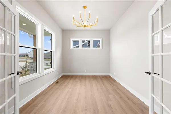 $826,240 | 1605 Southwest Arbor Park Drive, Lee's Summit, MO 64082