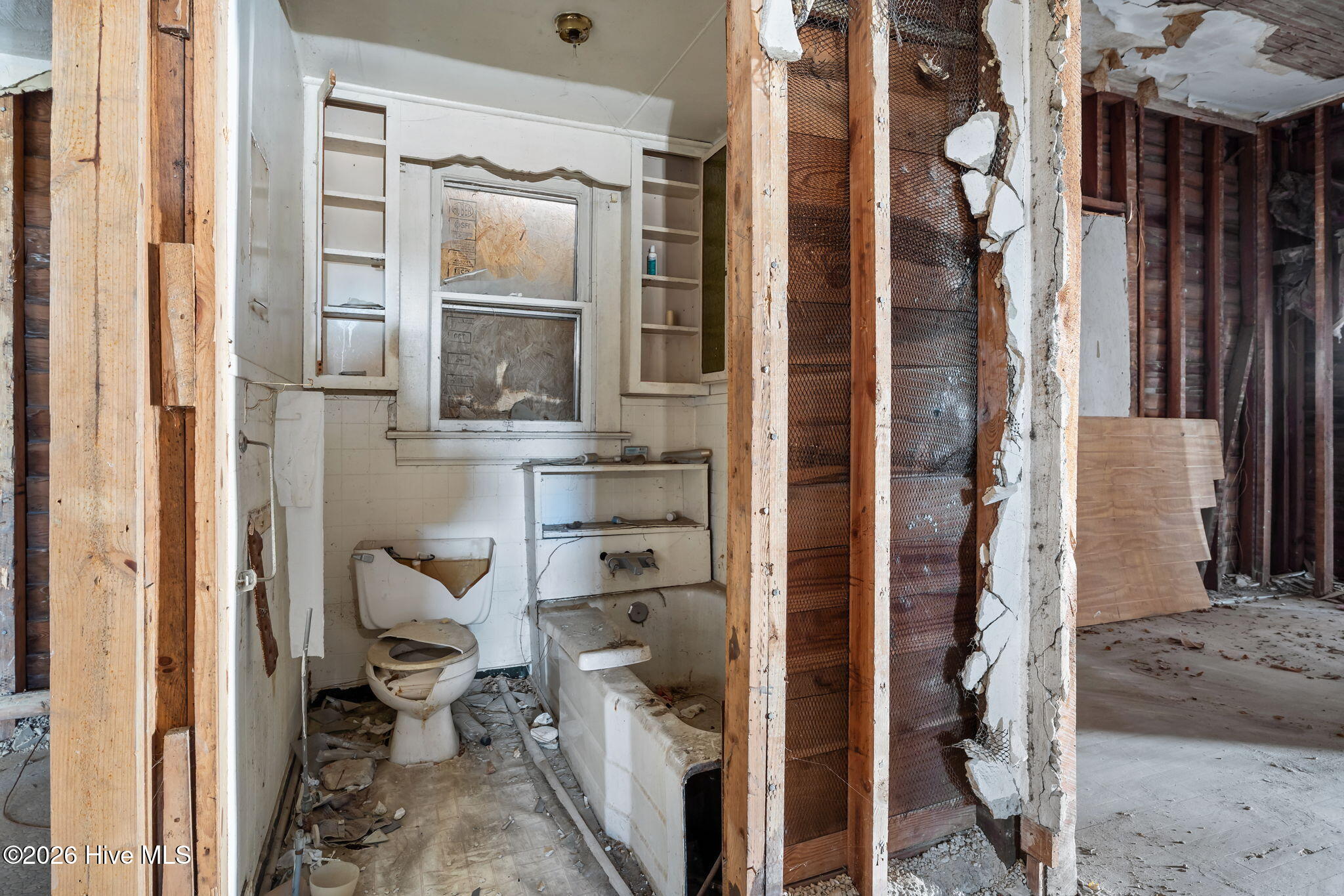 2175 West Raleigh Boulevard Rocky Mount, NC 27803 - Photo 34 of 39 34-web-or-mls-DSC00920