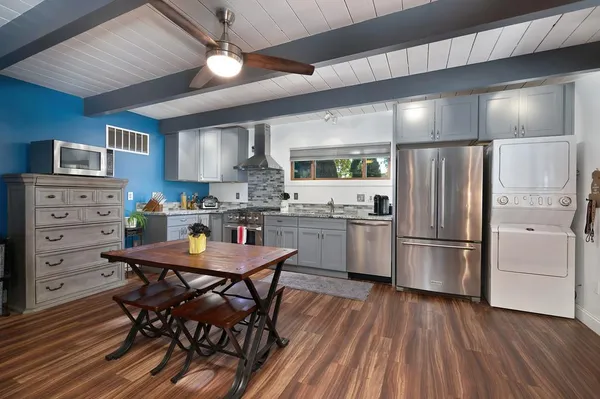 $1,429,000 | 5424 Fair Oaks Boulevard, Carmichael, CA 95608
