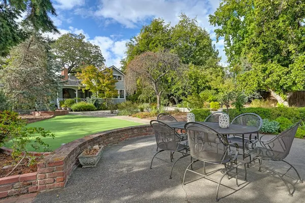 $1,429,000 | 5424 Fair Oaks Boulevard, Carmichael, CA 95608