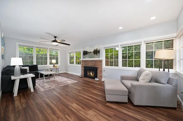 $1,429,000 | 5424 Fair Oaks Boulevard, Carmichael, CA 95608
