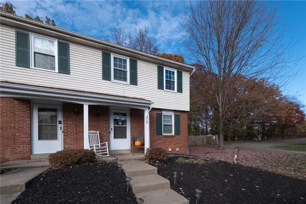 $199,000 | 312 Bellford Court, Cranberry Township, PA 16066