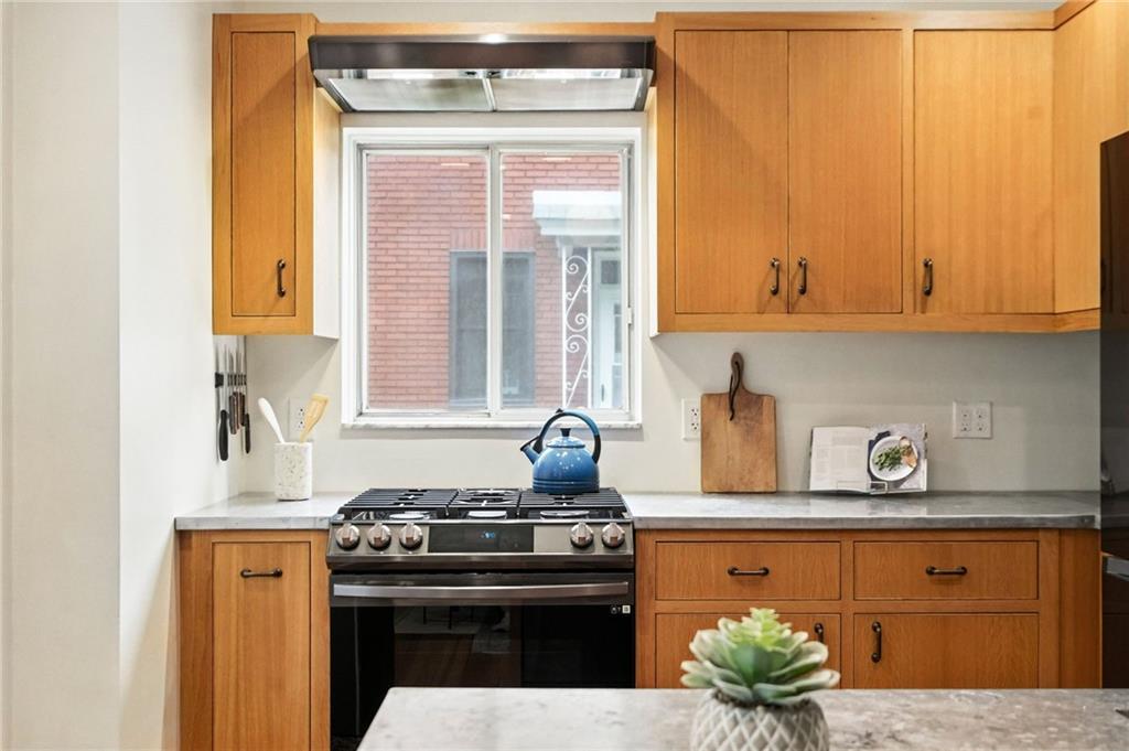 4329 Stanton Avenue Pittsburgh, PA 15201 - Photo 19 of 45